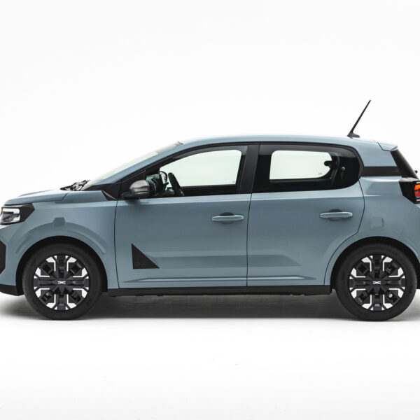 Ensaio. Novo Dacia Spring: crescer sem perder a inteligência de ser pequeno