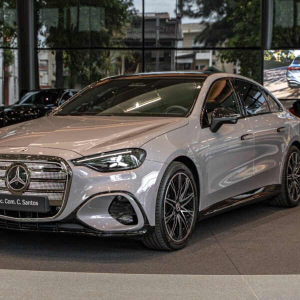 Novo Mercedes Classe C elétrico já chegou a Portugal e traz 489 cv e uns gigantes 760 km de autonomia