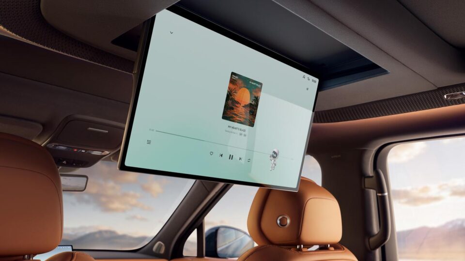 A XPENG quer levar o luxo elétrico a outro nível. E o novo G9L tem mais do que uma surpresa na manga