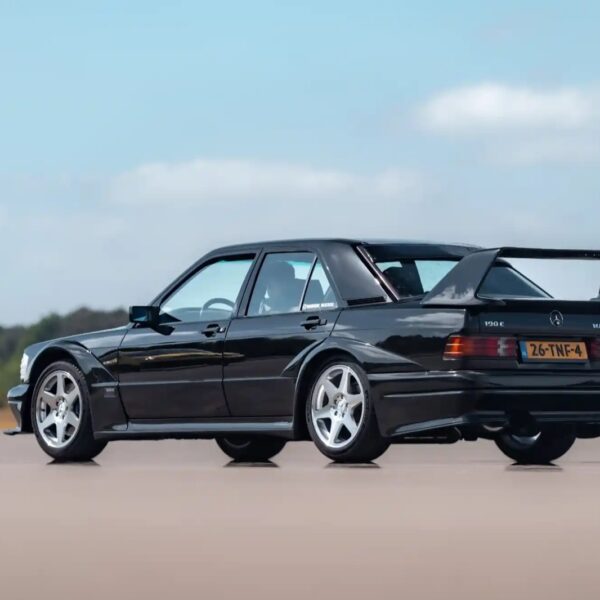 De clássico intocável a máquina de 700 cv: falámos com o empreendedor que reinventou o Mercedes 190E EVO II