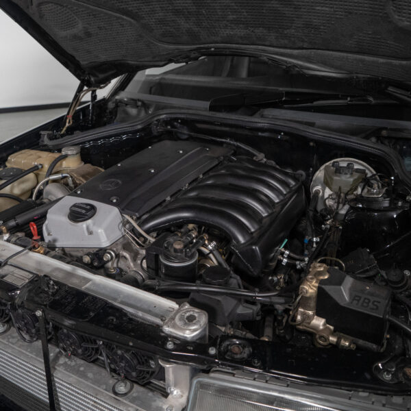 De clássico intocável a máquina de 700 cv: falámos com o empreendedor que reinventou o Mercedes 190E EVO II